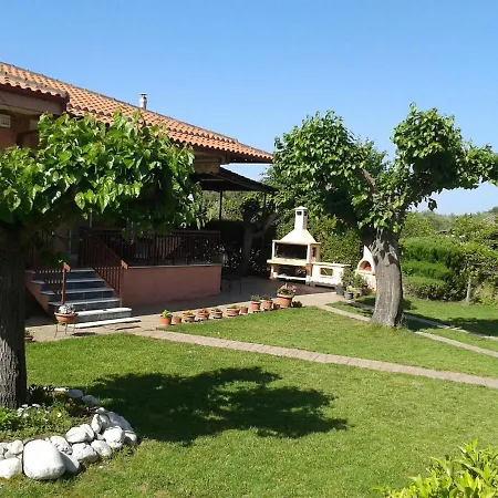 Lovely With Garden !!!!! 아파트 Karia (Achaea)
